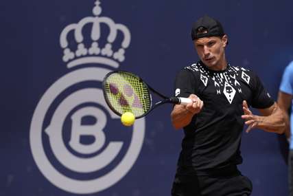 "Da li ste ozbiljni?" Mađarski teniser kritikovao ATP zbog ukidanja bodova sa Vimbldona