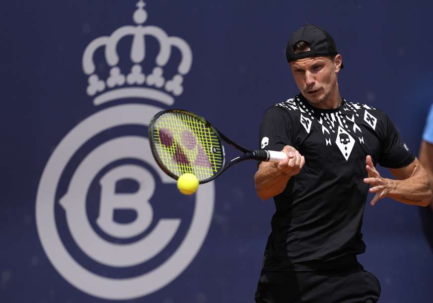 "Da li ste ozbiljni?" Mađarski teniser kritikovao ATP zbog ukidanja bodova sa Vimbldona