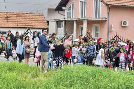 Zaboravljeni, ali NIKAD SLOMLJENI: Nakon 7 godina TIŠINE, OVAJ ČOVJEK želi spasiti budućnost Roma u Banjaluci