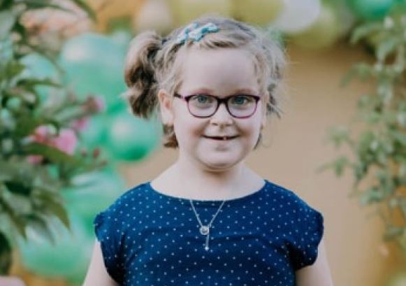 Za ljepše djetinjstvo Sarah (6): Pomozimo djevojčici iz Viteza da pobijedi tešku bolest