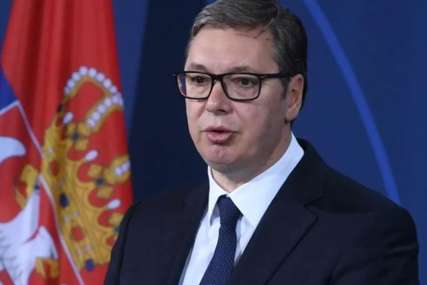 "Boriću se za Kosmet i Srbiju" Vučić poručuje da su država i njeni interesi uvijek ispred pojedinačnih i stranačkih (VIDEO)