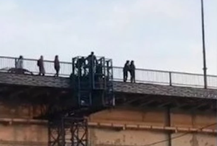 HOROR U BEOGRADU Muškarac pao sa mosta i poginuo
