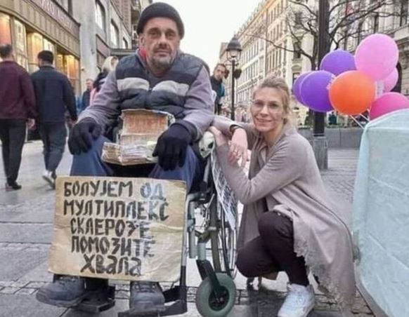 Bratislav je ostao sam i nepokretan, a njegovo srce je veliko: Iako i njemu treba pomoć, sav novac iz svoje prosjačke kutije PRESUO U VUKANOVU