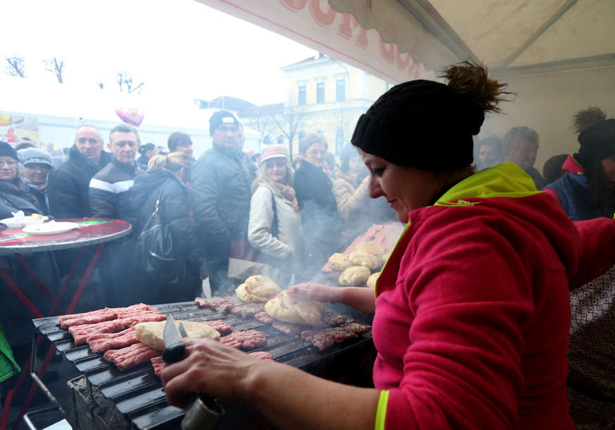 Turizam na banjalučki način: “Ćevap fest” zamirisao i brzo se ugasio