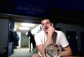 Jokić zapjevao i zaigrao u Skadarliji: As Denvera snimljen u noćnom provodu (VIDEO)