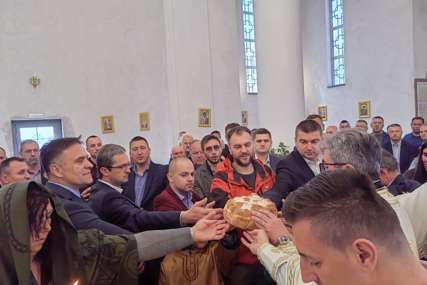 U Stanarima svečano za krsnu slavu: Razvoj opštine i u teškim vremenima (FOTO)