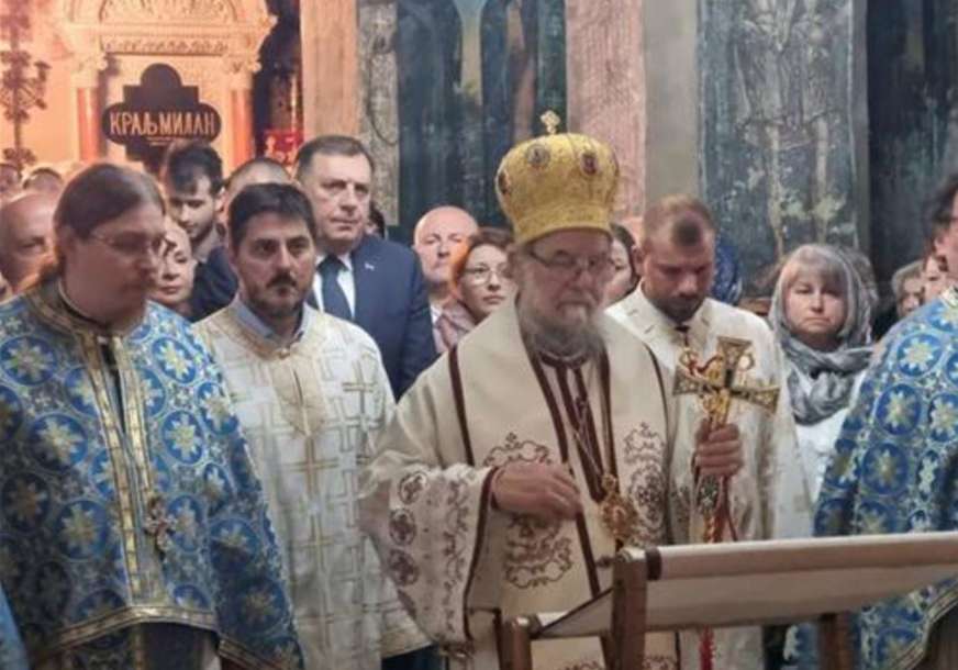 Dodik na saboru u Krušedolu “Čuvati sjećanje na srpsko bitisanje u Hrvatskoj”