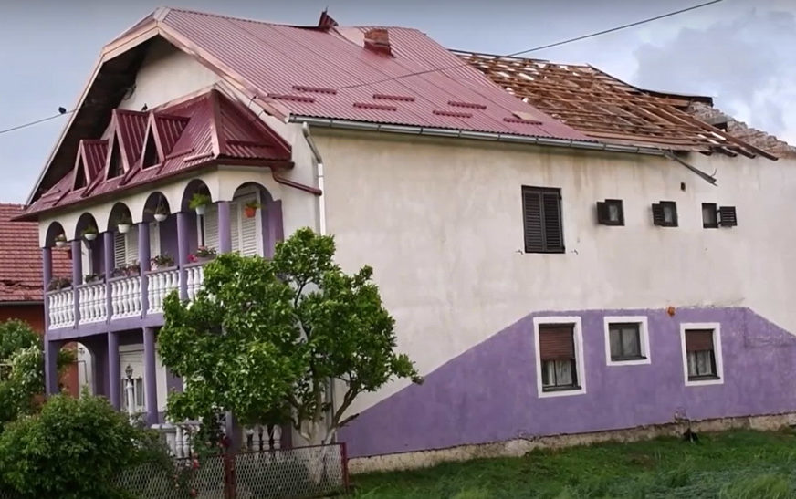 PRIZORI RAZORNOG NEVREMENA Uništeni usjevi,  automobili, porodične kuće u Hrvatskoj (VIDEO, FOTO)