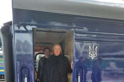 Stigla vozom: Predsjednica njemačkog Bundestaga u Kijevu (FOTO)