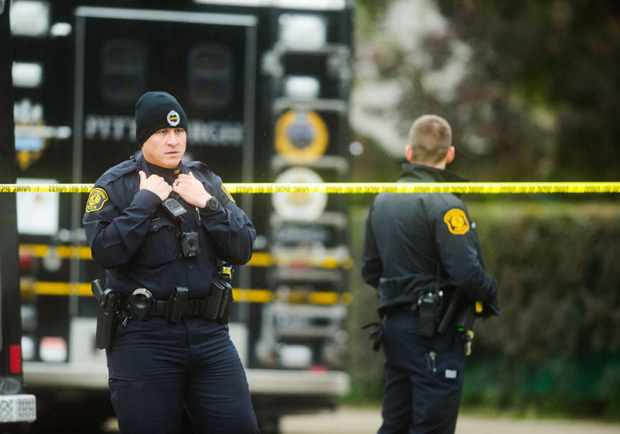 INCIDENT TOKOM PROSLAVE U pucnjavi u Vašingtonu ubijen tinejdžer