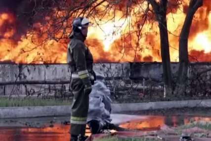 Tragedija u Rusiji: Požar zahvatio osam naselja, DVOJE POGINULIH