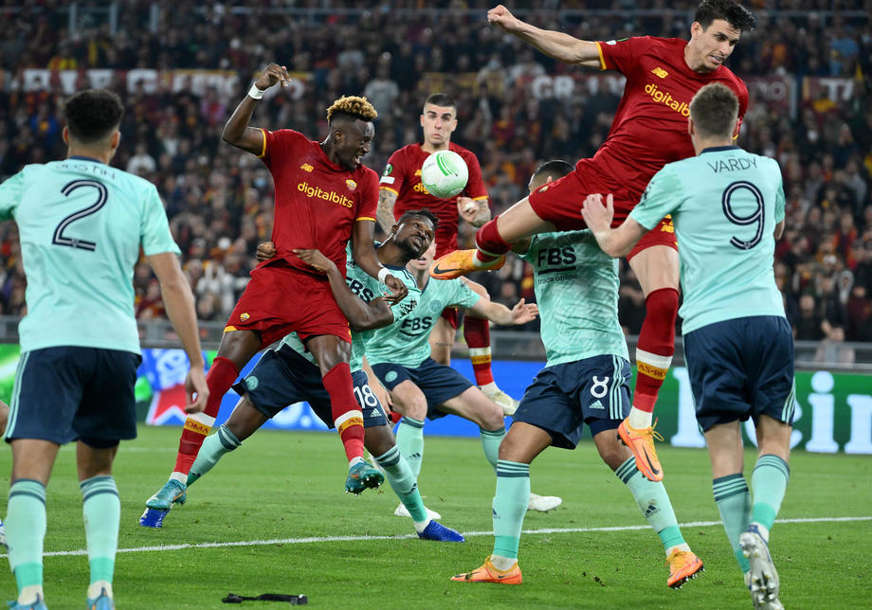 ROMA U FINALU Murinjo ima šansu da ispiše novu istoriju