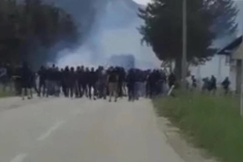 ŽESTOK SUKOB Navijači Željezničara napali Lešinare na Kupresu (VIDEO)