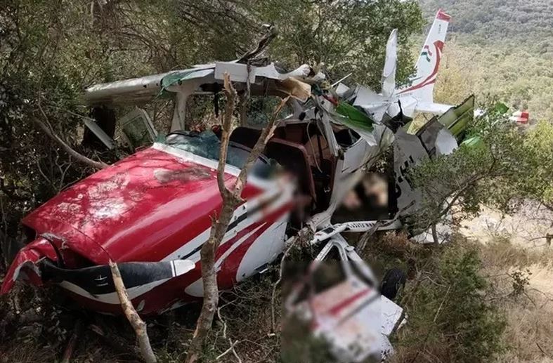 Avion kojim je pilotirao Srbin se srušio na Braču: Objavljene prve fotografije nakon pada "cesne" (FOTO)