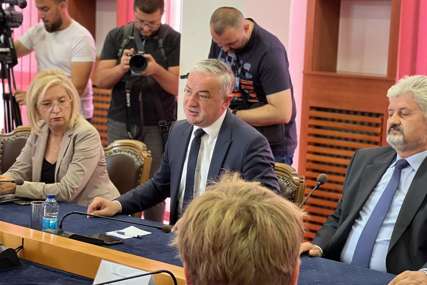 "Republika Srpska je realnost" Borenović se sastao sa delegacijom Zelenih iz Evropskog parlamenta i Bundestaga (FOTO)