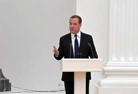 Medvedev pohvalio međunarodno pravo “Povelja UN je spriječila Treći svjetski rat”