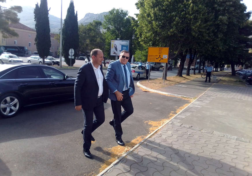 "Imamo najjeftiniju struju za stanovništvo" Dodik pohvalio rad "Elektroprivrede Srpske"