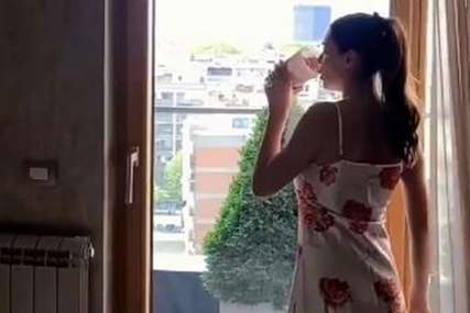 Lijepa i zanosna: Sanja Kužet u spavaćici pokazala stan, evo šta radi svako jutro (VIDEO)
