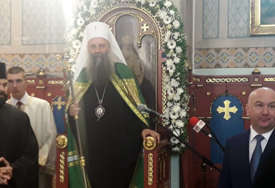 Priređen svečani doček: Patrijarh Porfirije stigao u Tuzlu (FOTO)