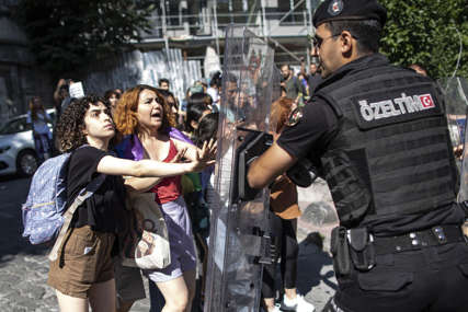 Uhapšeno više desetina ljudi: Spriječeno održavanje parade ponosa u Istanbulu
