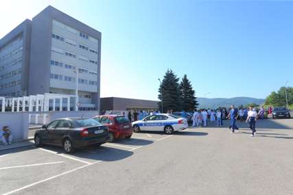 MINIMALNI REZ, VELIKA POBJEDA U UKC Srpske uspješno odstranjen rijedak tumor srca, pacijent se brzo oporavlja
