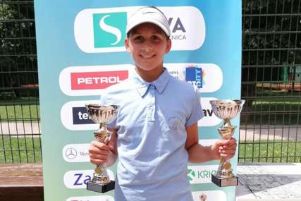 Uspjeh mlade teniserke Une porijeklom iz Gradiške:  Šampionka Slovenije sve bliže svjetskim turnirima (FOTO)