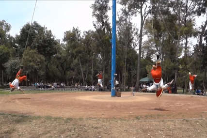 Rječnik bizarne geografije (2): Vazdušni ples Voladoresa u Meksiku (VIDEO)