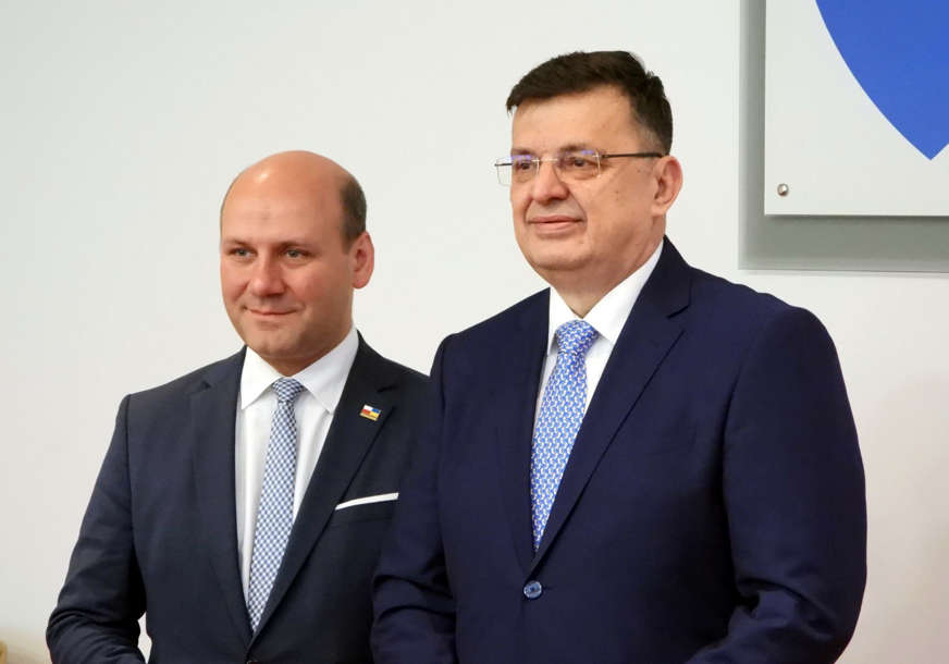 Tegeltija razgovarao sa državnim sekretarom Poljske “Sankcije legalno izabranim predstavnicima vlasti NISU RJEŠENJE”