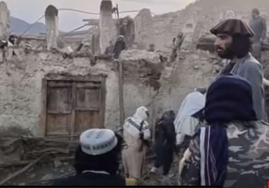 VIŠE OD 1.000 ŽRTAVA Broj stradalih u stravičnom potresu u Avganistanu još uvijek raste
