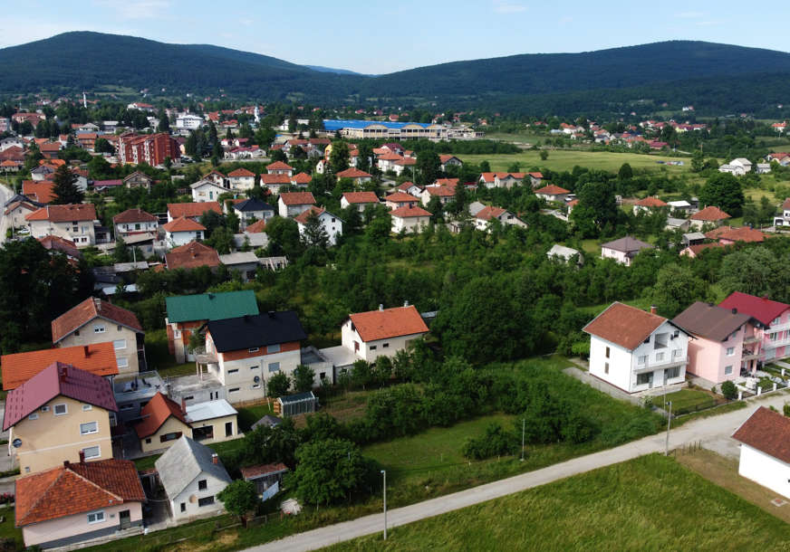 "To su stvarno zabrinjavajući podaci" Evo kako živi Bosanski Petrovac, zašto ima 60% starih