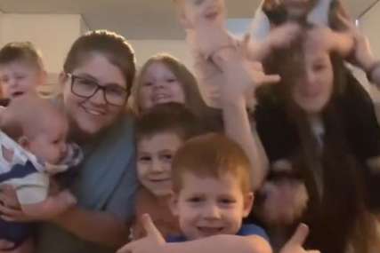 VRLO VELIKA PORODICA Britni ima 32 godine i 12 djece, jedni je hvale, drugi kritikuju (FOTO, VIDEO)