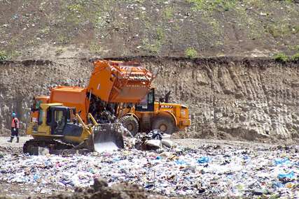 Mjesta za smeće do juna: “Dep-ot” izbrisan iz evidencije vlasništva nad deponijom u Ramićima, problem i puna lokacija