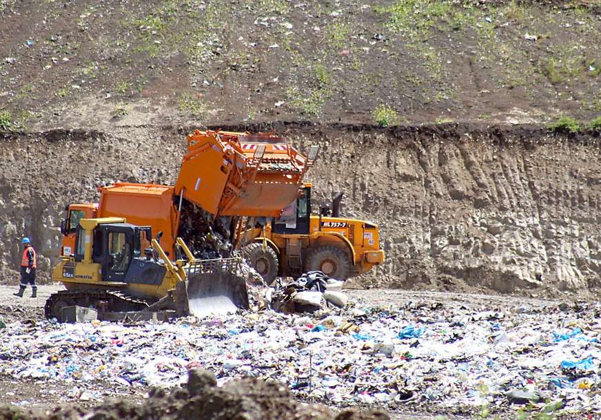 "Nećemo dozvoliti da dođe do ekološke katastrofe" Grad Banjaluka o obustavljanju odlaganja otpada na deponiji u Ramićima