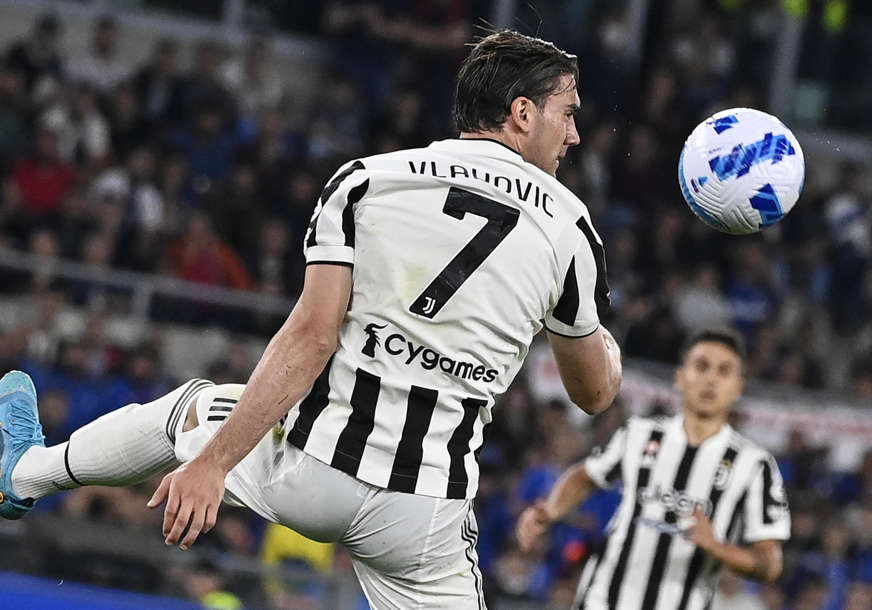 TERET JE NA VLAHOVIĆU Veliki pritisak na igrače Juventusa