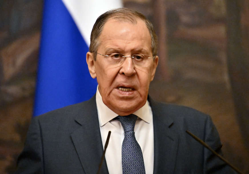“Rusija je ono što jeste i ne stidimo se” Lavrov poručio da je uvlačenje Kijeva u NATO kriminalni čin