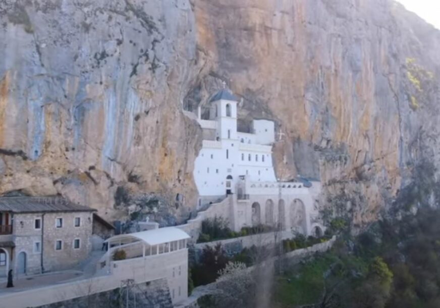 manastir na Ostrogu