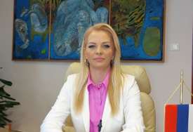 Ministarka Trivić uputila čestitku: Pohvalnice za oko 600 najboljih maturanata