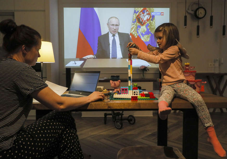 OD DRŽAVE MILION RUBALJA Putin želi da se vrati počasno zvanje “Majka heroj”