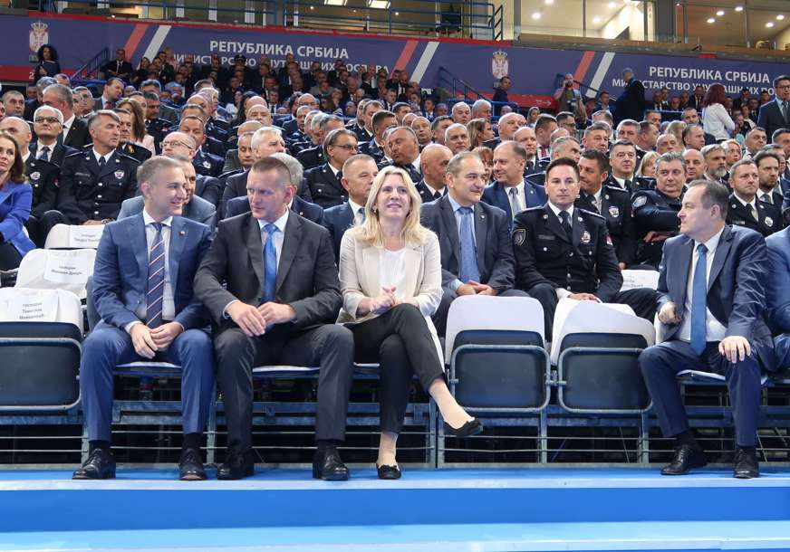 Cvijanovićeva povodom Dana MUP “Jaka policijska struktura služi na ponos građanima Srbije” (FOTO)
