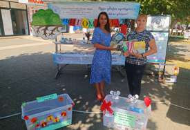 Podržao akciju gradske biblioteke: Gradonačelnik Slobodan Javor poklonio 50 slikovnica i knjiga