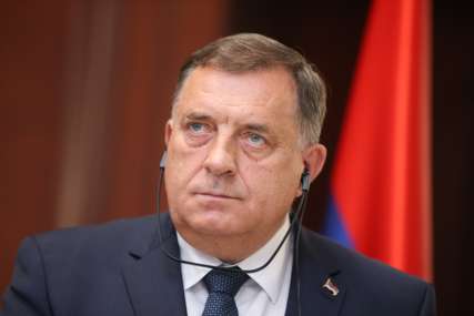„PRAVA SRBA SE KRŠE“ Dodik naglasio da Srpska podržava Srbiju u naporima da deeskalira situaciju na Kosovu