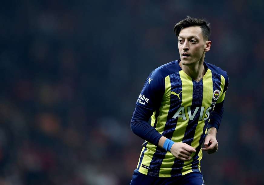 Ostaje u Turskoj: Ozil potpisao za Istanbul Bašakšehir