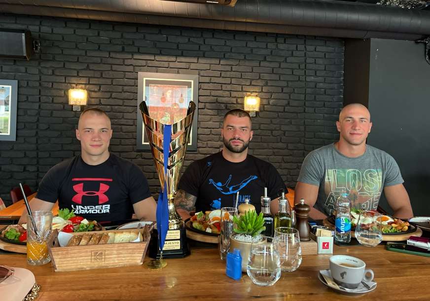 Pobjednici skakači na doručku u „Kaldrmi“: Braća Arsenić na ponos Banjaluke (FOTO)