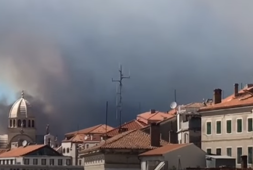 Vatru gasilo 350 ljudi: Požar u Dalmaciji pod kontrolom