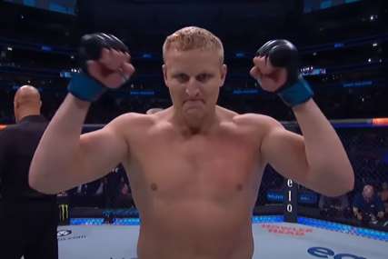 “Majk, kako ti se sviđa moj boks” Rus brutalno nokautirao Amerikanca u UFC oktagonu, pa se obratio legendarnom Tajsonu (VIDEO)