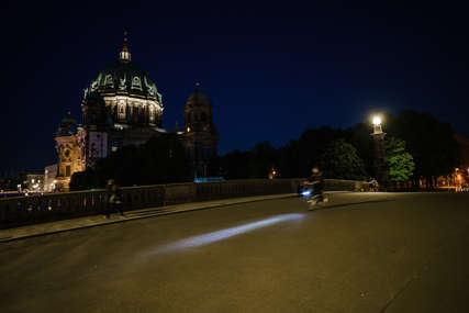 ZNAMENITOSTI U MRAKU Berlin gasi reflektore zbog mjera štednje struje, Hanover isključio toplu vodu