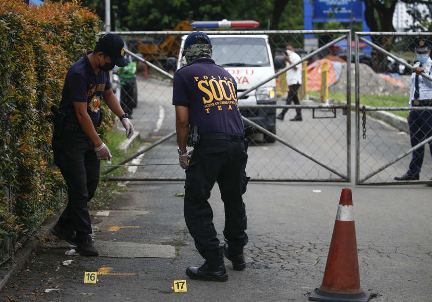 UHAPŠEN OSUMNJIČENI ZA NAPAD Tri osobe ubijene u pucnjavi na univerzitetu na Filipinima
