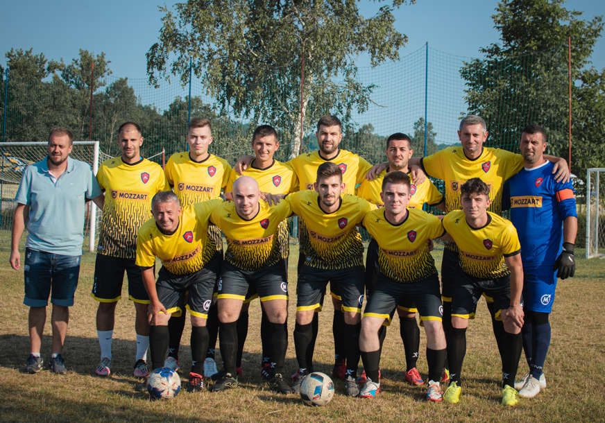 Mozzart donirao opremu FK Borac iz Osinje: U novim dresovima do više lige
