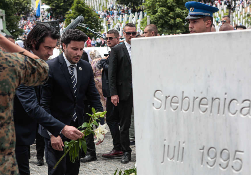 Abazović uputio izvinjenje "Oprostite, Majke Srebrenice na nejasno izrečenoj misli" (FOTO)