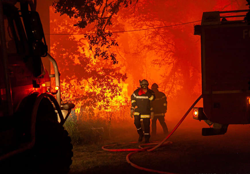 Požar u Francuskoj poharao više od 20.000 hektara šume